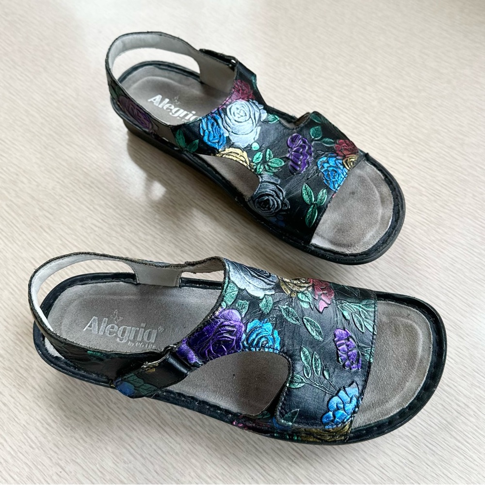ALEGRIA Viki Workwomanship Sandal - Size 10